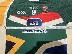 South Africa GAELS GAA Jersey. Size Men’s L Gaelic Athletic Association Football