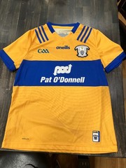 O’Neills Clare GAA Jersey (size: age 13)