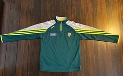 Ciarrai Kerry GAA O’Neills 1/4 Zip Sweatshirt Longsleeve Jersey Size Age 13/14