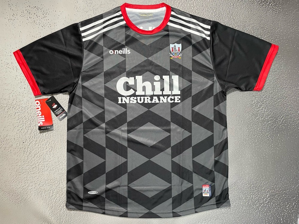 New CORK O’NEILLS GEALIC Football Gray Jersey GAA Size 2XL