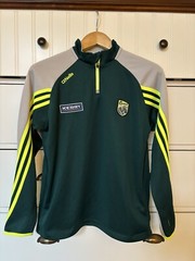 Ciarrai Kerry GAA O’Neills 1/4 Zip Sweatshirt Longsleeve Jersey Size Age 13/14
