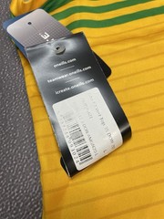 New Donegal Dun Na nGaal GAA O’Neills Football Yellow Vest Size Large