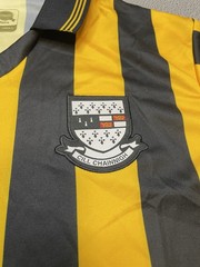New GAA O’Neills Kilkenny Yellow Black Striped Retro Jersey 1992 Size Small