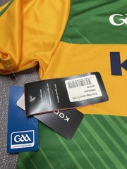 New CLARRAI O’NEILLS GEALIC Football Green Yellow Jersey GAA Size Medium