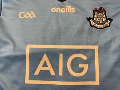 DUBLIN GAA GAELIC IRELAND SOCCER SHIRT JERSEY O’NEILLS ORIGINAL YOUNG 9-10 YRS