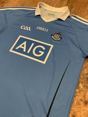 Dublin GAA Gaelic Football Hurling Shirt Jersey O’Neills Mens Medium