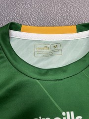 New CLARRAI O’NEILLS GEALIC Football Green Yellow Jersey GAA Size Medium