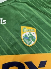 New CLARRAI O’NEILLS GEALIC Football Green Yellow Jersey GAA Size Medium