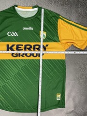 New CLARRAI O’NEILLS GEALIC Football Green Yellow Jersey GAA Size Medium