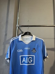 2016/17 GAA DUBLIN ATH CLIATH ARNOTTS O’NEILLS HOME JERSEY SHIRT SIZE M MENS