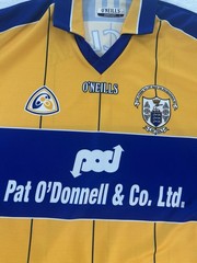 Clare GAA O’Neills Jersey Men Large Shirt Yellow Gaelic Ireland Rugby Vintage