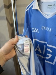 2016/17 GAA DUBLIN ATH CLIATH ARNOTTS O’NEILLS HOME JERSEY SHIRT SIZE M MENS