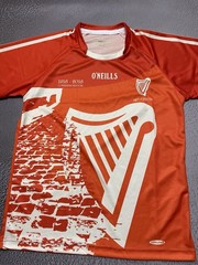 New O’Neills Commemorative Armagh 1916 GAA Jersey Size 11-12 Years
