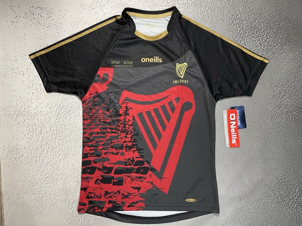 New O’NEILLS GEALIC 1916 Commemoration Jersey Football Black Jersey Size Small