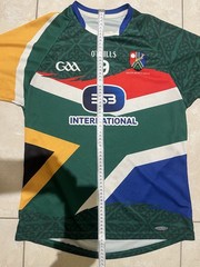 South Africa GAELS GAA Jersey. Size Men’s L Gaelic Athletic Association Football