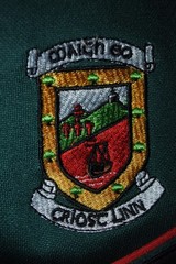 5/5 Mayo GAA adults M gaelic football top