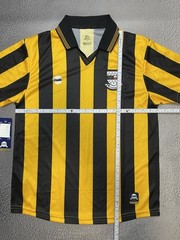 New GAA O’Neills Kilkenny Yellow Black Striped Retro Jersey 1992 Size Small
