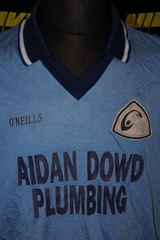 4/5 Retro GAA adults 44″ #17 aidan dowd plumbing 1990s gaelic football shirt